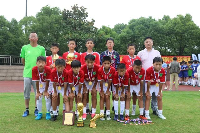 周最佳：张镇麟场均21+13+6 萨林杰场均26+17