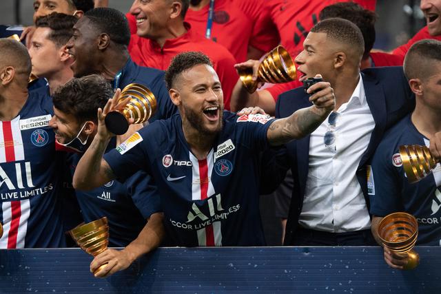 射击世界杯西班牙站 中国队获八金