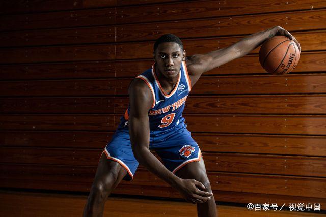 弗格34分辽宁大胜首钢 王哲林24分上海胜宁波