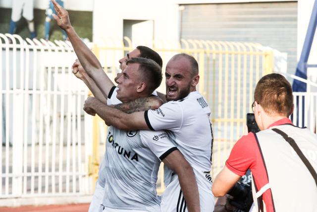 CBA夏联-赵柏清26+9同曦险胜宁波 邬挺嘉17+11